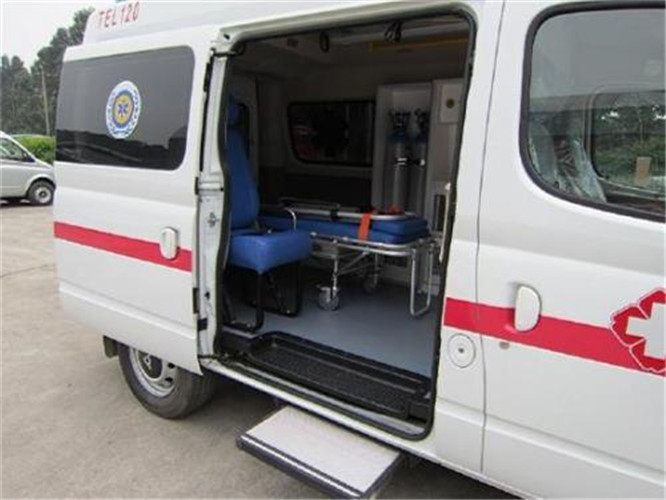 崇义救护车出租服务案例7